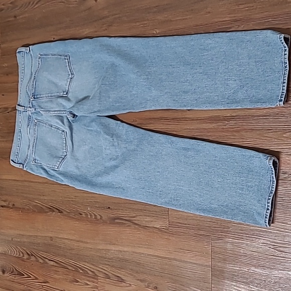 J. Crew Blue Straight Leg Jeans‎ Classic Denim used good condition. - Picture 4 of 15